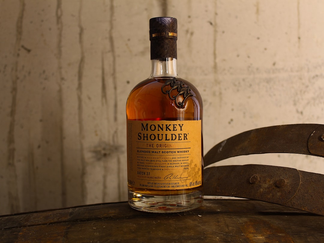 Photo Whiskey bottle